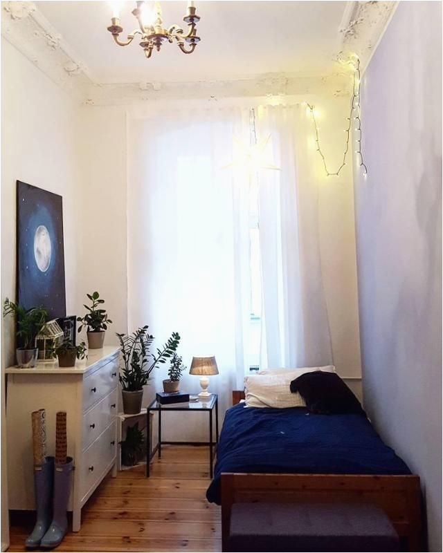 Altbau Schlafzimmer Einrichten Schmales Schlafzimmer Im Altbau Bei Mrs Poppins Dunkelblau