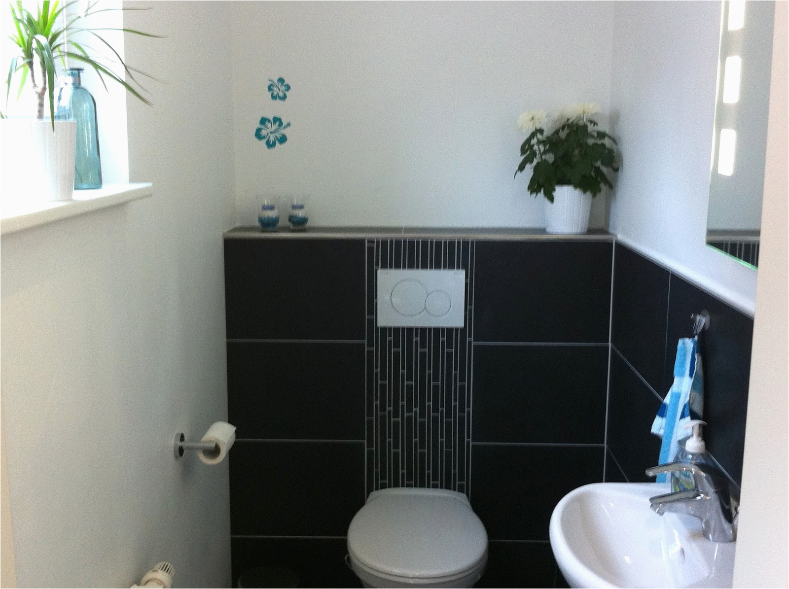 Badezimmerspiegel Gäste-wc Badezimmer Fliesen Grau Modern
