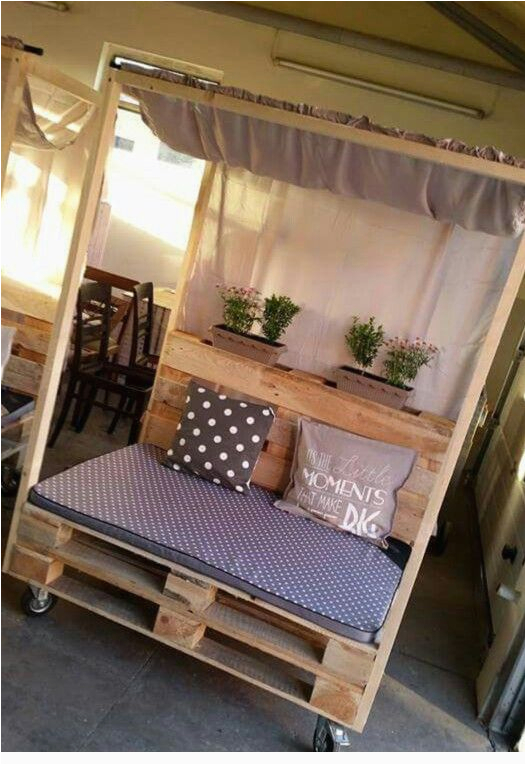 Diy Holzsofa Balkon sommerbett Paletten Diy