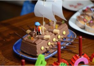 Deko Ideen Kuchen Kindergeburtstag Geburtstagskuchen In form Eines Piratenschiffs