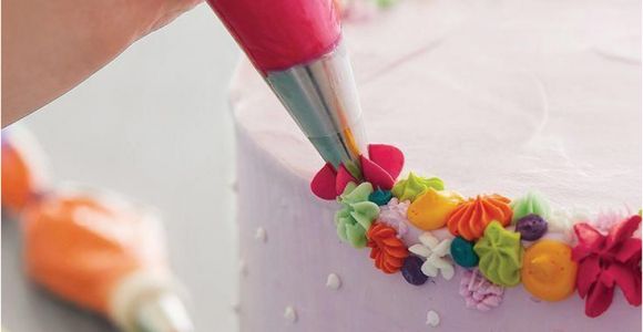 Deko Kuchen Idee U Tiny Piping is so Cute Cakedecoratingtips