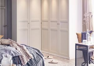 Eckschrank Schlafzimmer Ikea Schlafzimmer Mit Großzügigem Kleiderschrank Ikea Deutschland