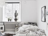 Schlafzimmer Einrichten Skandinavisch Les Petites Surfaces Du Jour Draps De Lin Froissés