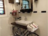 Vintage Badezimmer Deko Upcycling Konzept Mit Fahrrad Vintage Badezimmer Waschbecken